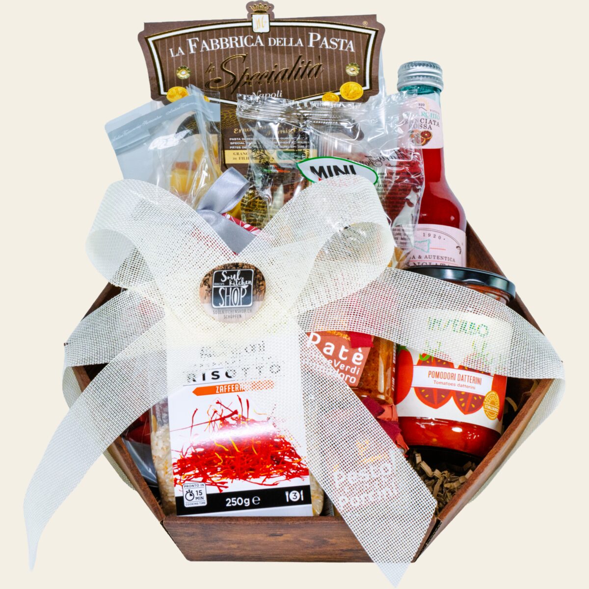 Kleiner Geschenkkorb von Ruocco mit italienischen Spezialitäten